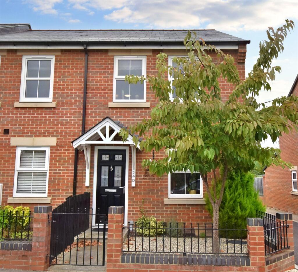 Main image of property: Hagbourne Road, Didcot, Oxfordshire, OX11