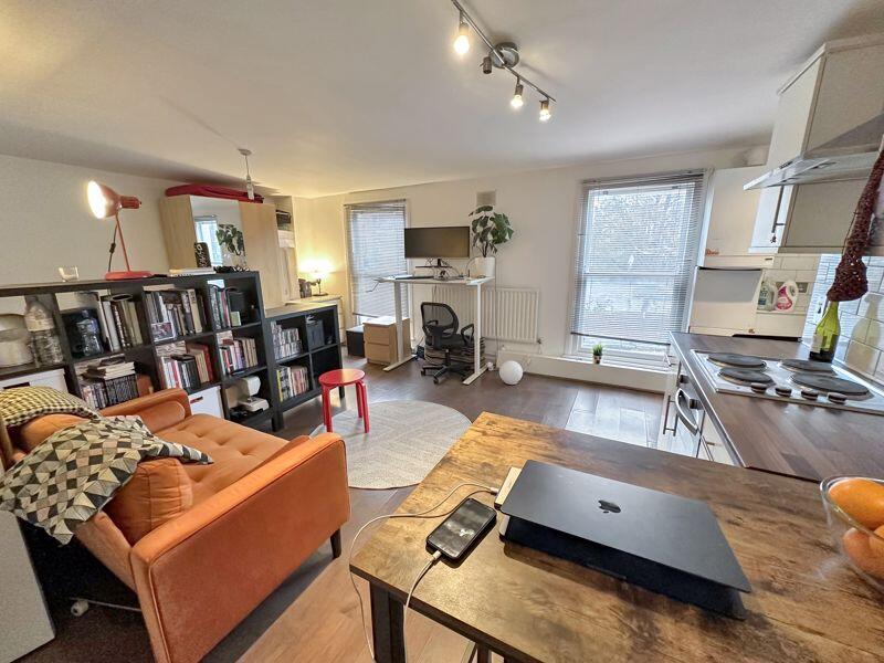 Main image of property: Roman Road, London