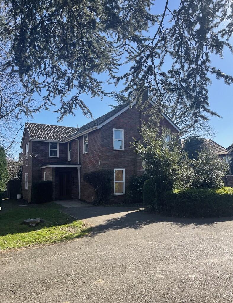 Main image of property: Stoke Road, Slough, Berkshire, SL2