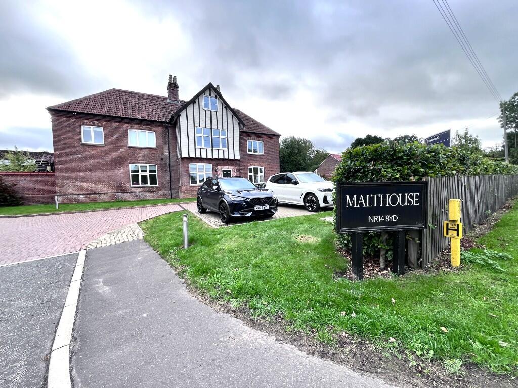 Main image of property: Norwich Road, NR14