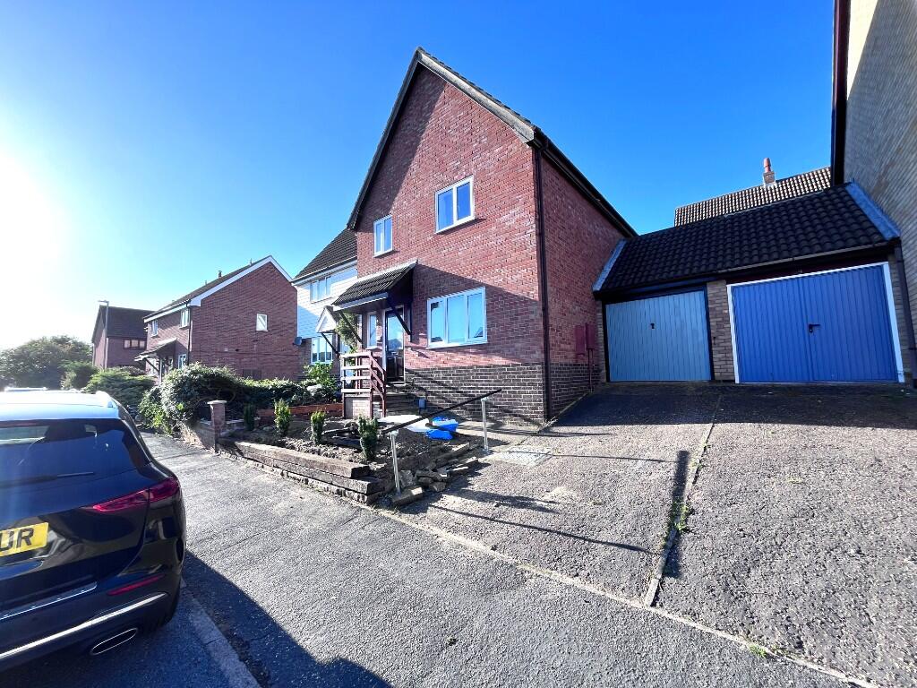 Main image of property: Lindford Drive, Norwich, Norfolk, NR4