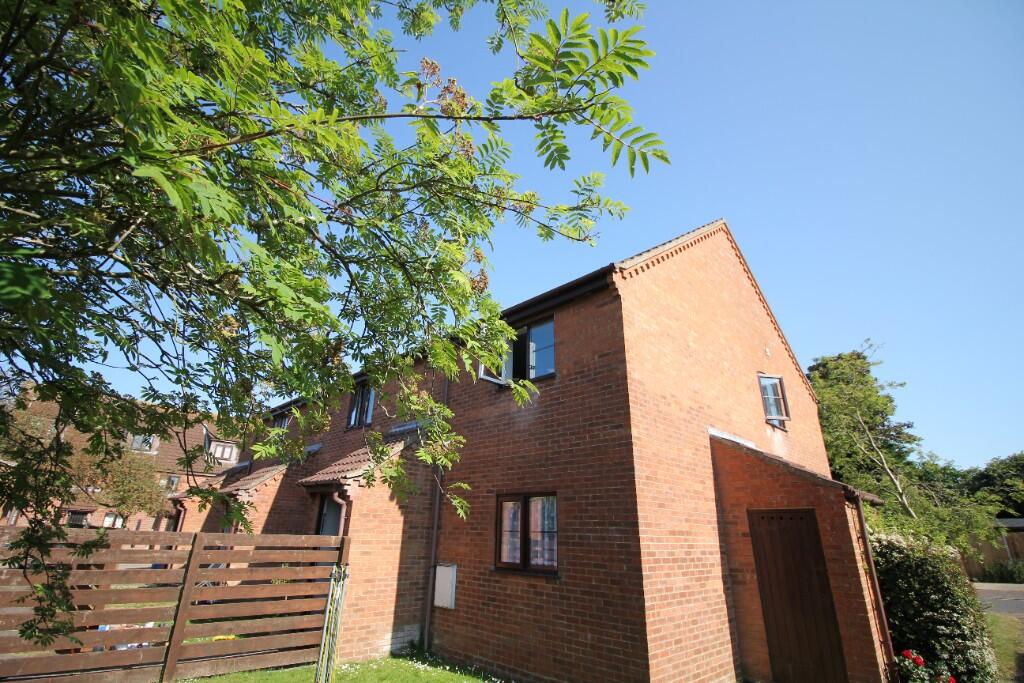 Main image of property: Spinners Court, NR12