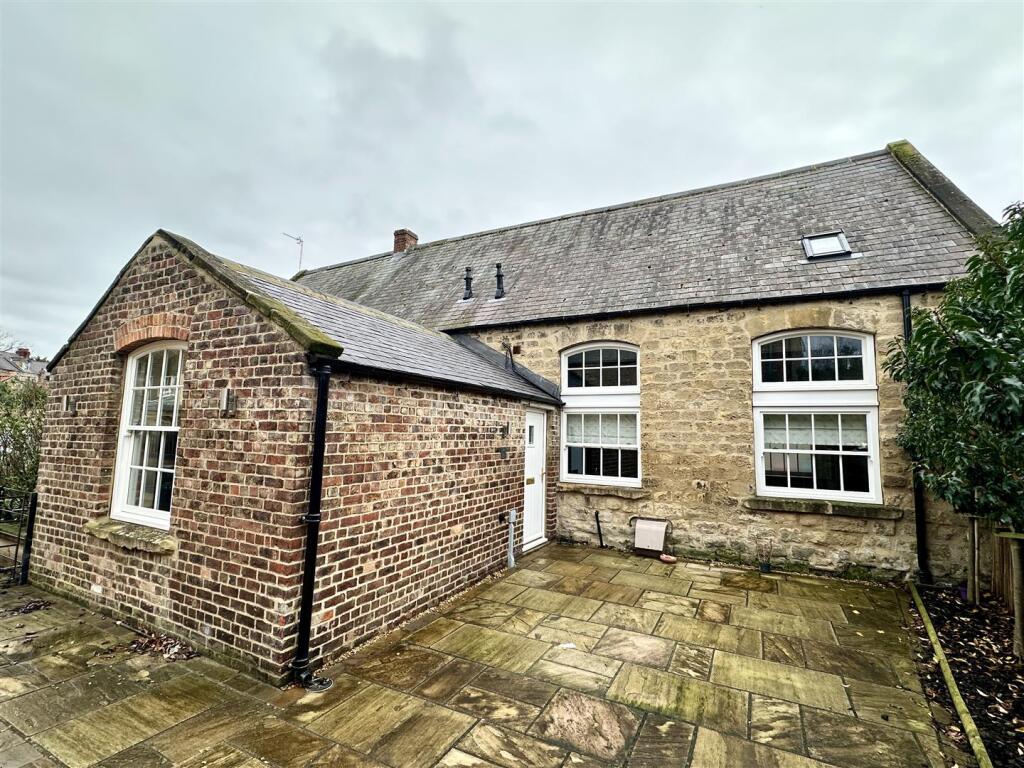 Main image of property: Potter Hill, Pickering