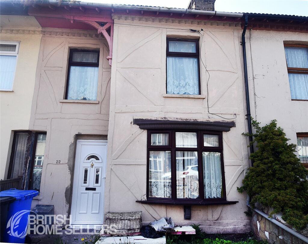 3 bedroom terraced house for sale in Selby Street, Lowestoft, Suffolk, NR32
