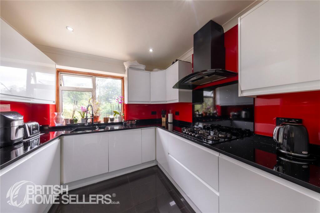 Additional property image - Broom Mead, Bexleyheath, DA6
