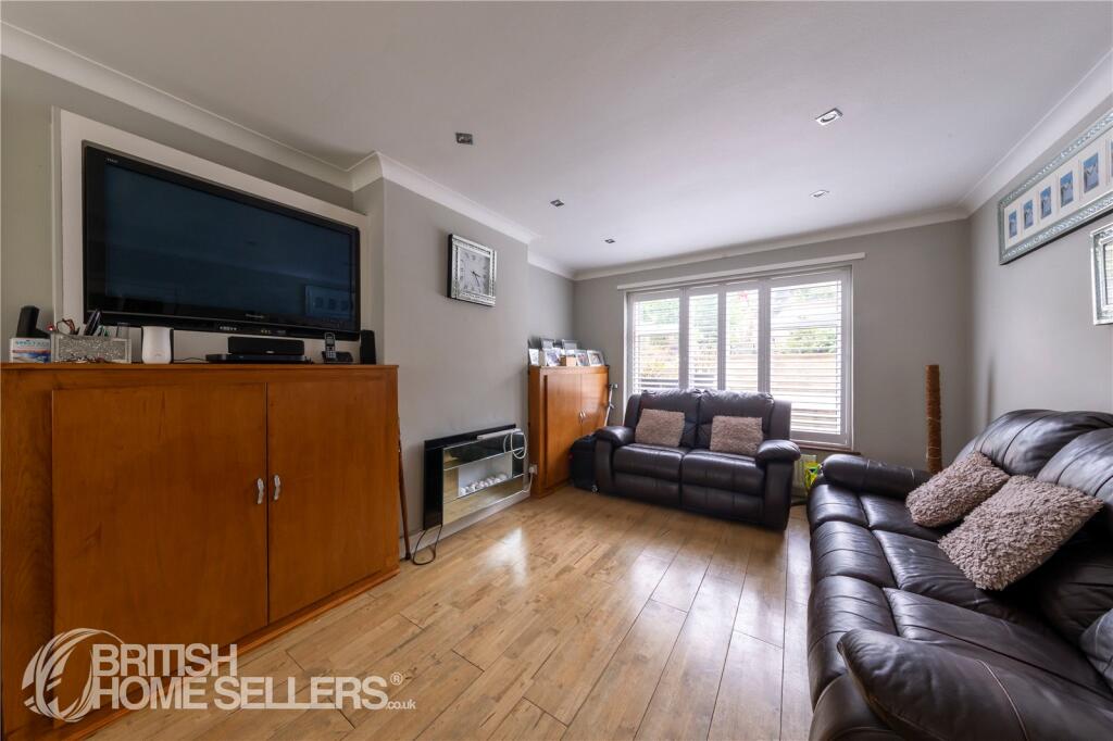 Additional property image - Broom Mead, Bexleyheath, DA6