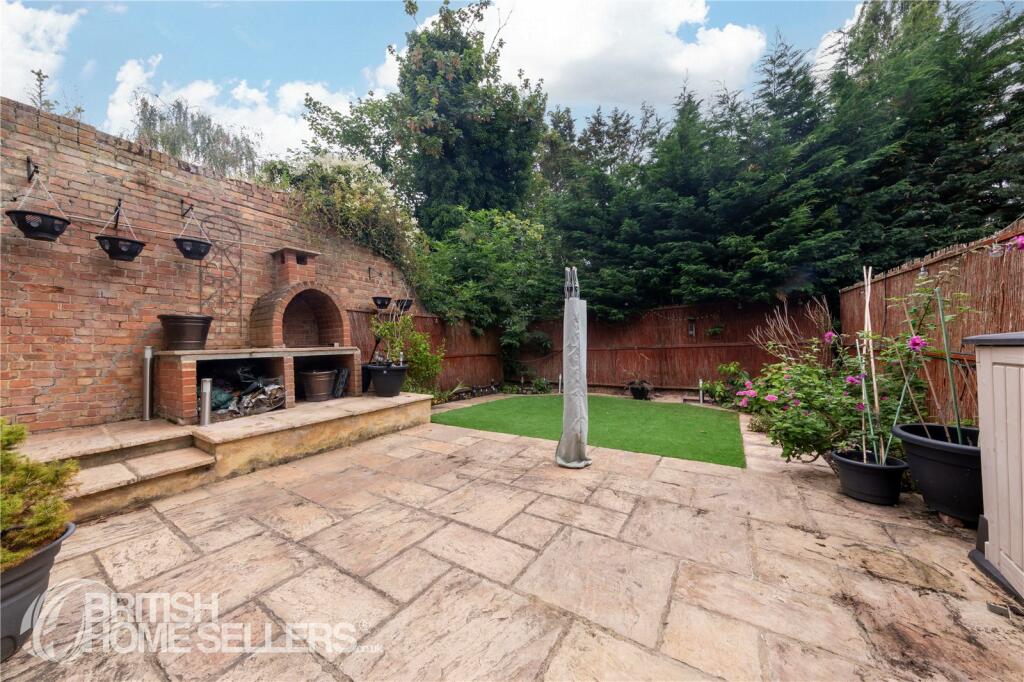Additional property image - Broom Mead, Bexleyheath, DA6