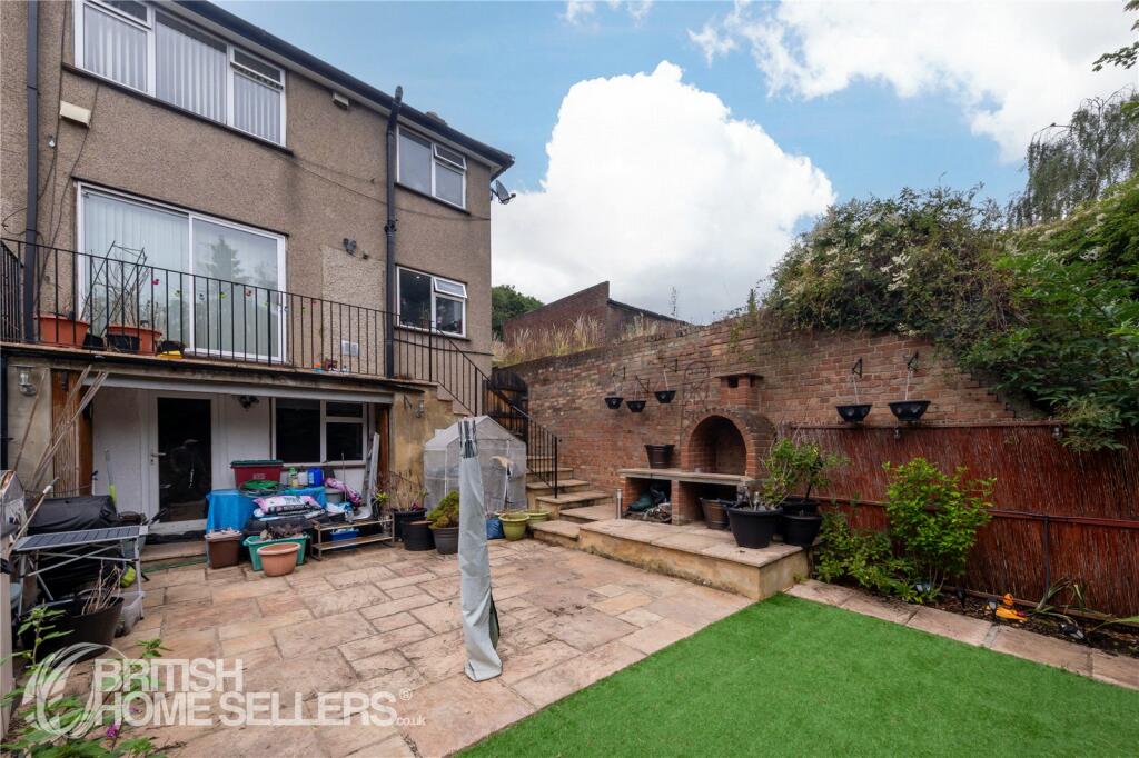 Additional property image - Broom Mead, Bexleyheath, DA6