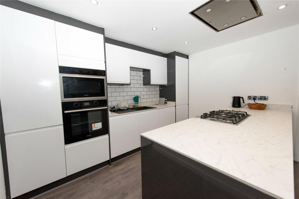 Additional property image - Percival Road, Rugby, Warwickshire, CV22