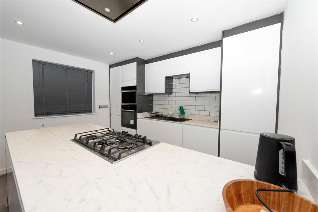 Additional property image - Percival Road, Rugby, Warwickshire, CV22