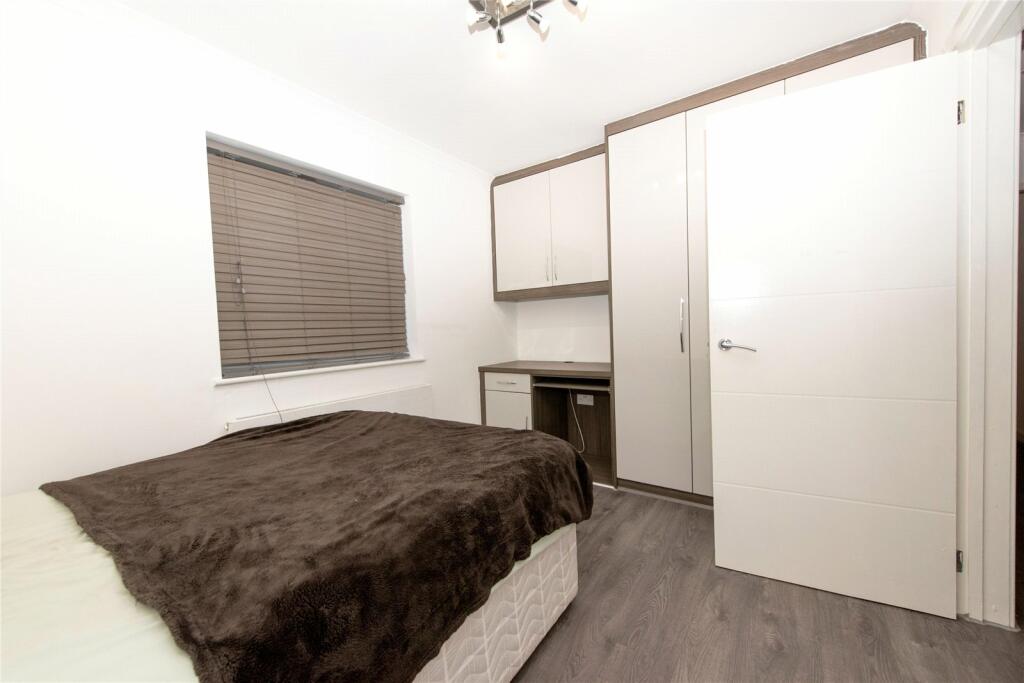 Additional property image - Percival Road, Rugby, Warwickshire, CV22