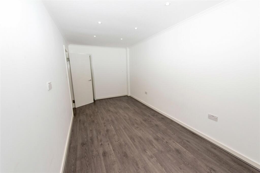 Additional property image - Percival Road, Rugby, Warwickshire, CV22