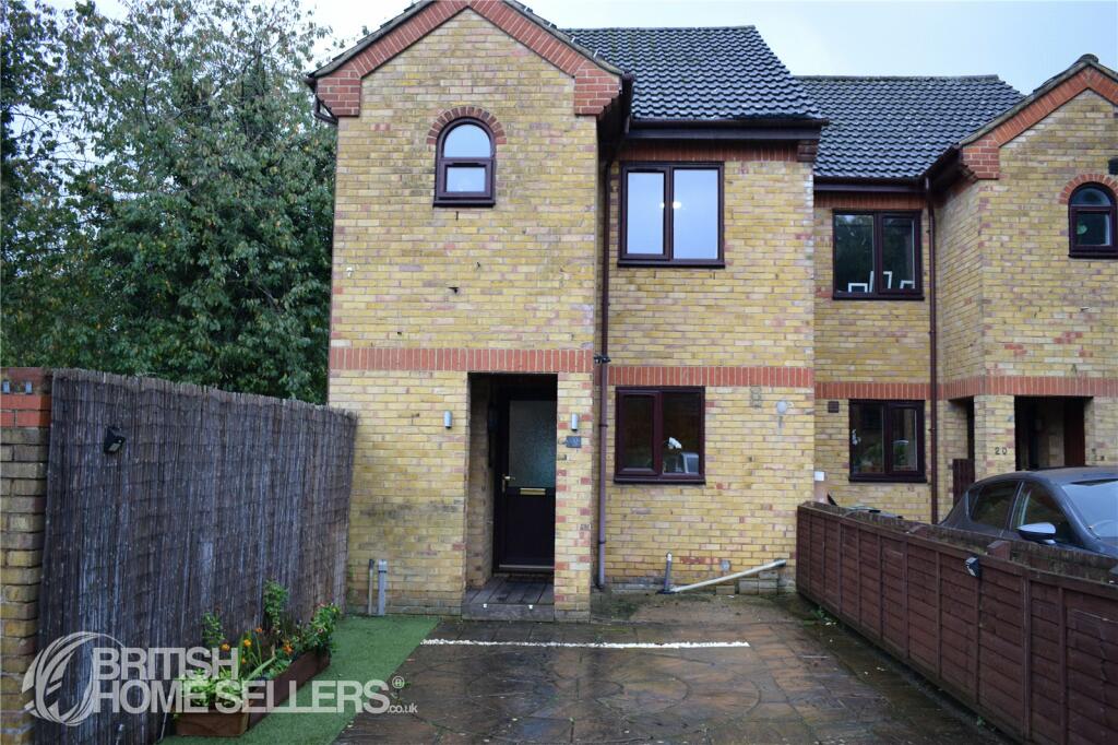 2 bedroom end of terrace house for sale in Grindcobbe, St. Albans