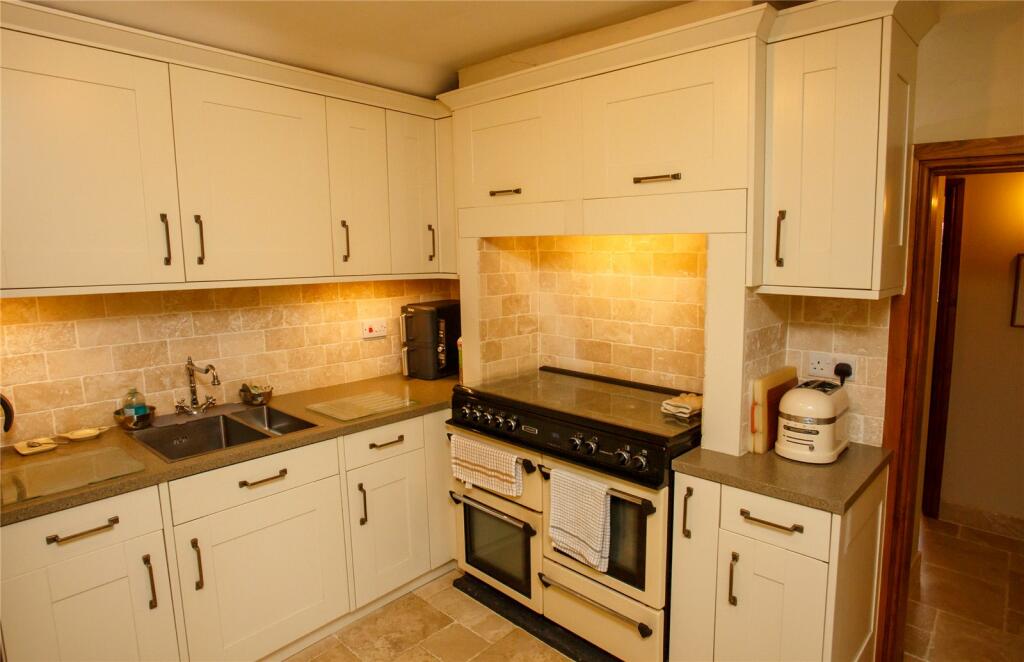 Additional property image - Brinsea Road, Congresbury, Bristol, Somerset, BS49