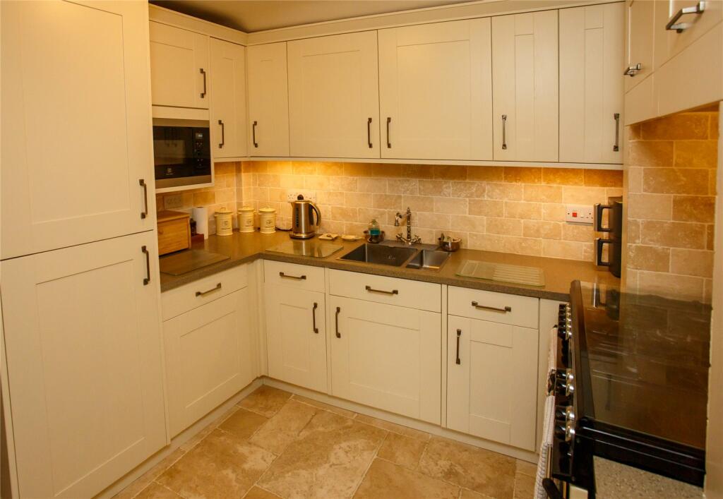 Additional property image - Brinsea Road, Congresbury, Bristol, Somerset, BS49