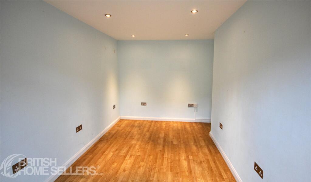 Additional property image - Martens Avenue, Bexleyheath, DA7