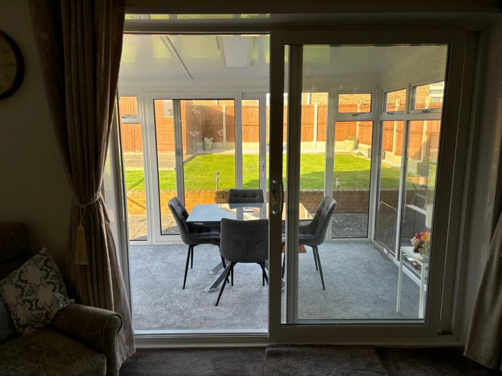 Additional property image - Wade Reach, Walton on the Naze, Essex, CO14