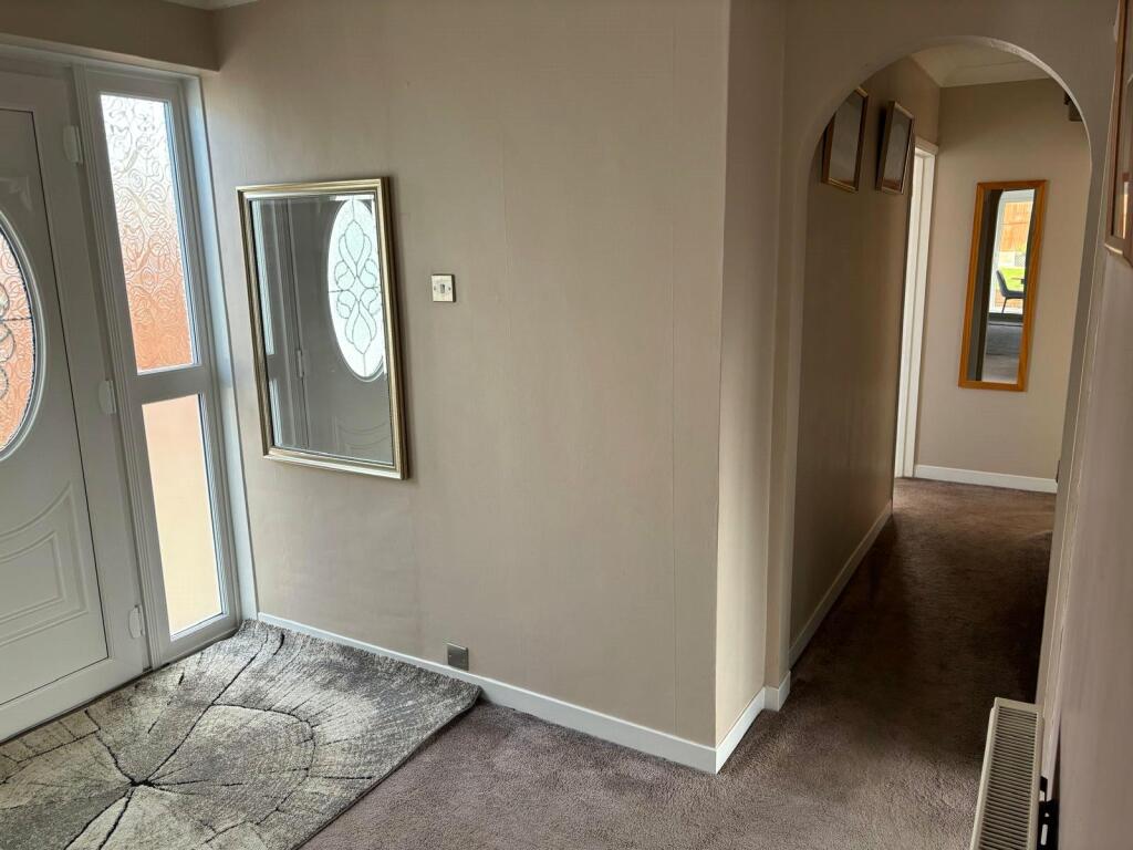 Additional property image - Wade Reach, Walton on the Naze, Essex, CO14