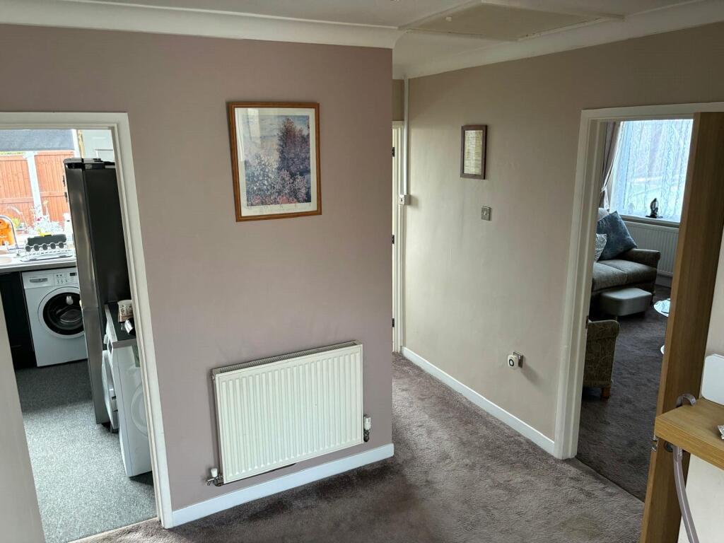 Additional property image - Wade Reach, Walton on the Naze, Essex, CO14