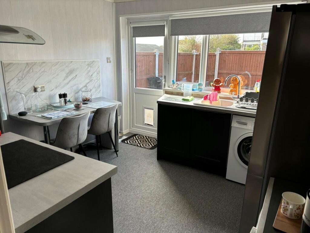 Additional property image - Wade Reach, Walton on the Naze, Essex, CO14