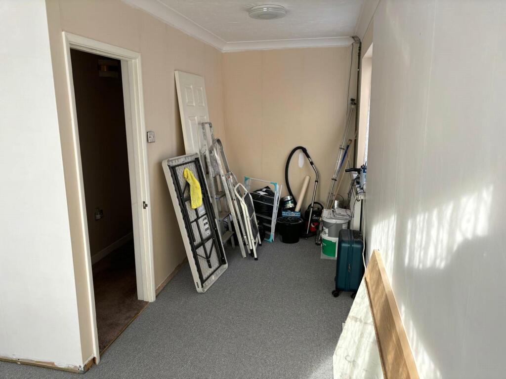 Additional property image - Wade Reach, Walton on the Naze, Essex, CO14