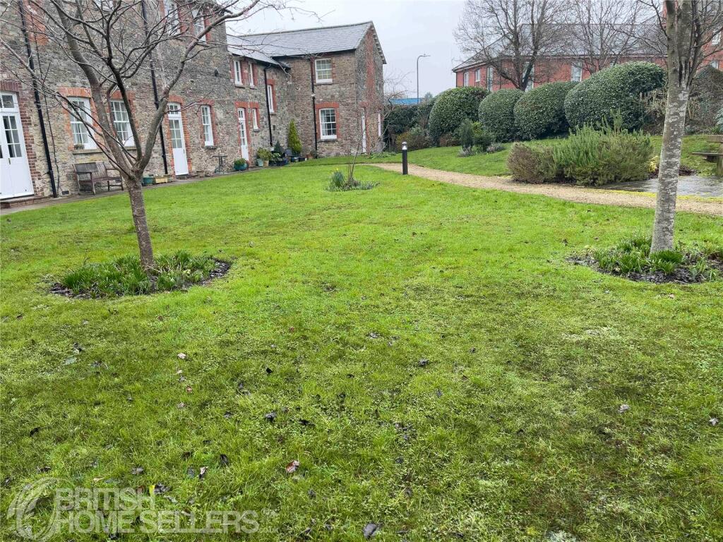 Additional property image - Beechacres, Thornbury, Bristol, Gloucestershire, BS35