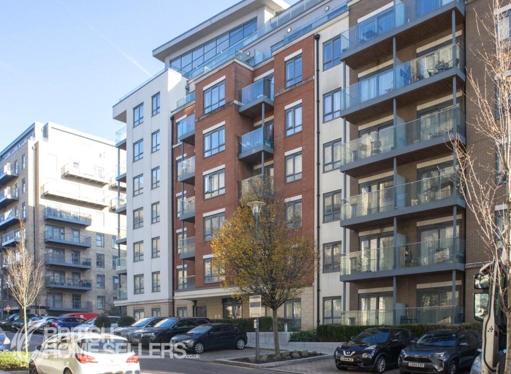 Main image of property: East Drive, London, NW9