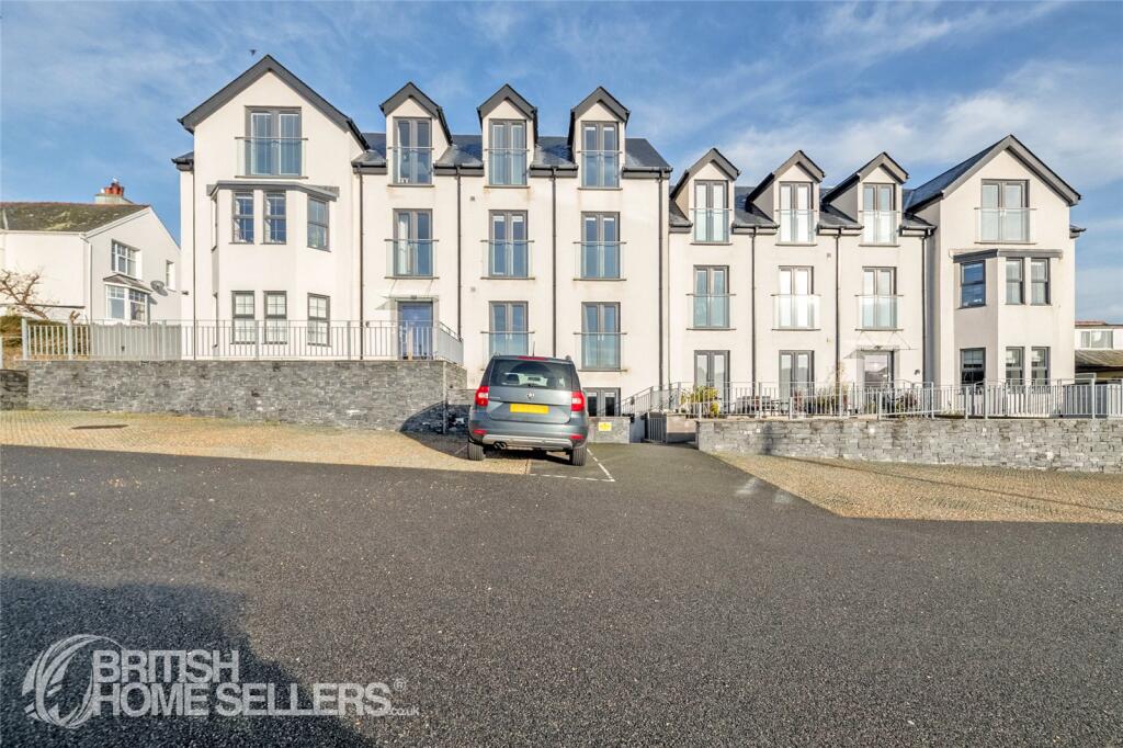 Main image of property: Beach Road, Benllech, Tyn-y-Gongl, Isle of Anglesey, LL74