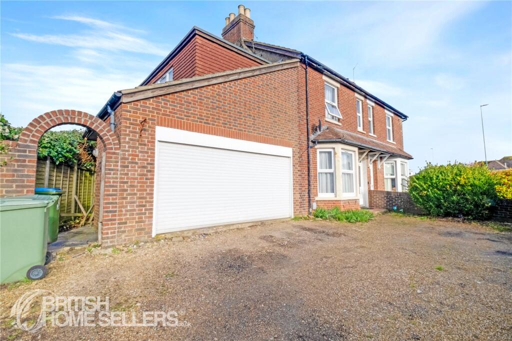 Main image of property: Worthing Road, Rustington, Littlehampton, West Sussex, BN16