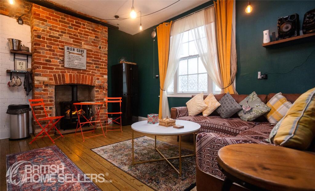 Main image of property: The Rear, Pantiles, Tunbridge Wells, Kent, TN2