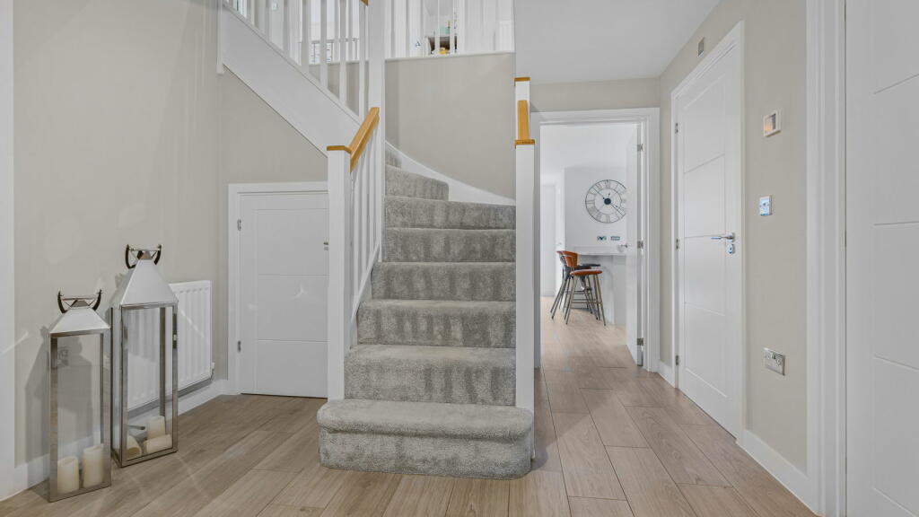 Additional property image - Pastures Drive, Tidbury Green, B90