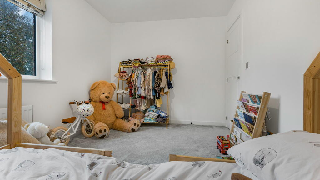 Additional property image - Pastures Drive, Tidbury Green, B90