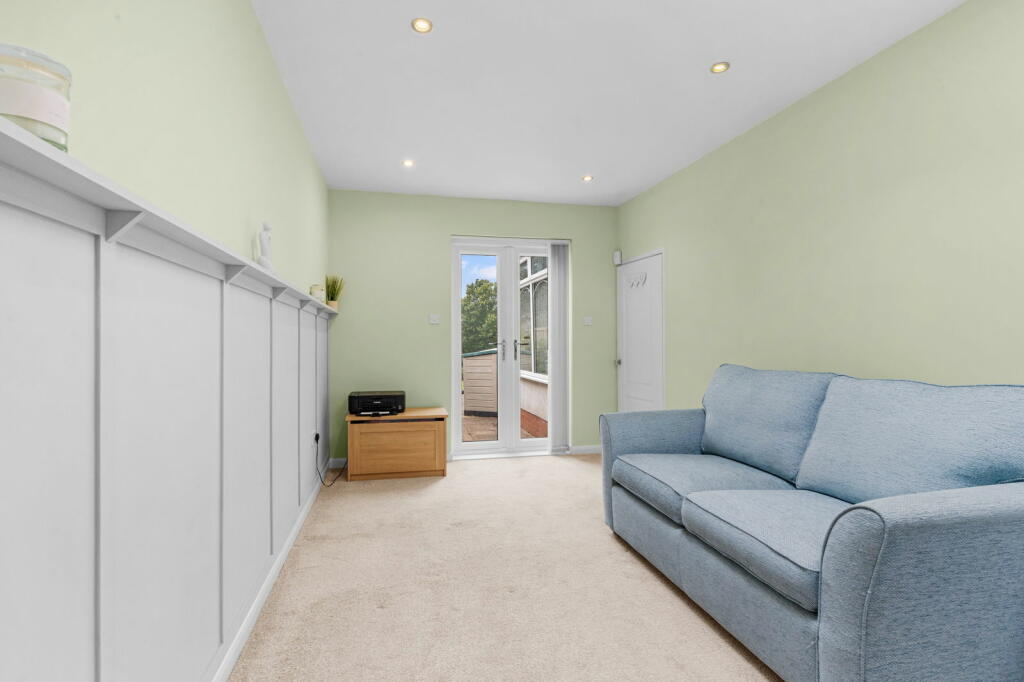 Additional property image - Earlswood Common, Earlswood, Solihull, B94 5SJ