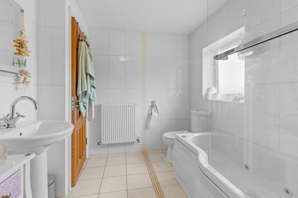 Additional property image - Earlswood Common, Earlswood, Solihull, B94 5SJ