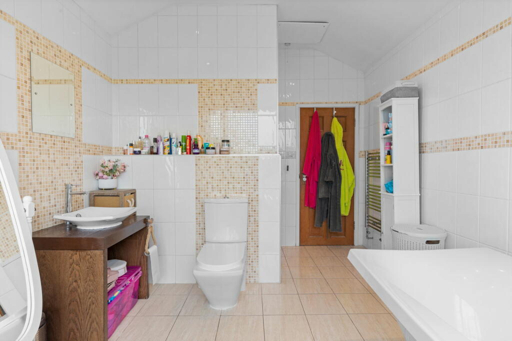 Additional property image - Earlswood Common, Earlswood, Solihull, B94 5SJ