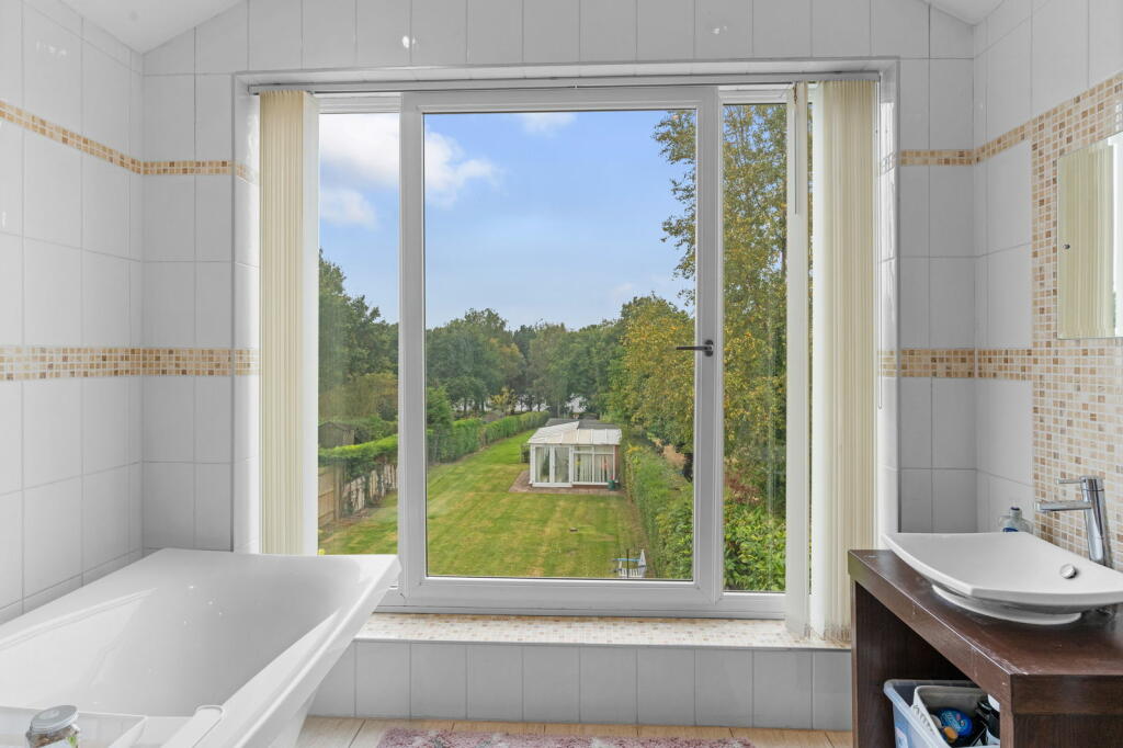 Additional property image - Earlswood Common, Earlswood, Solihull, B94 5SJ