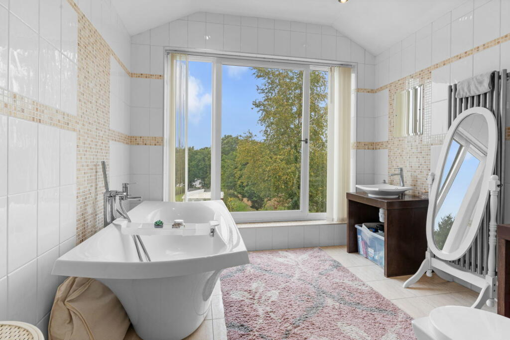 Additional property image - Earlswood Common, Earlswood, Solihull, B94 5SJ