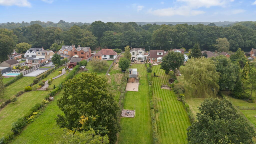 Additional property image - Earlswood Common, Earlswood, Solihull, B94 5SJ