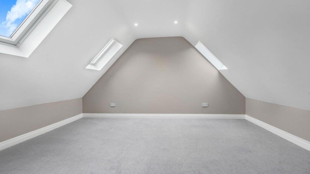 Additional property image - Dove House Lane, Solihull, B91 2EL
