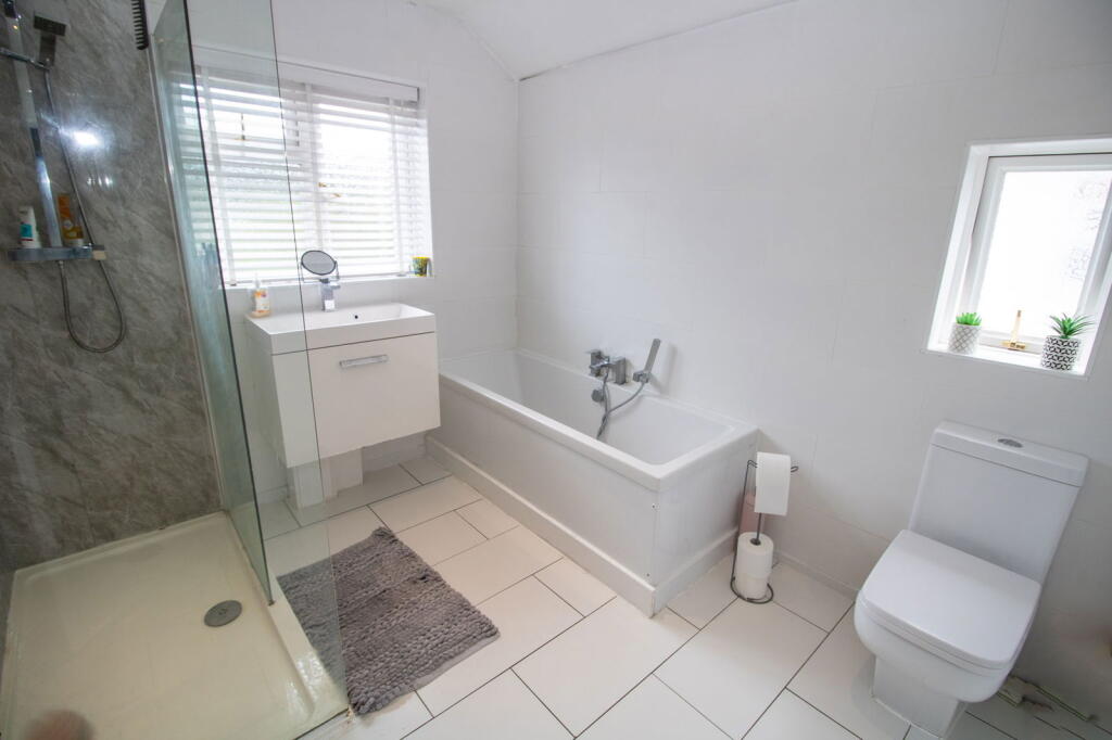 Additional property image - Cropthorne Road, Shirley, Solihull, B90 3JJ