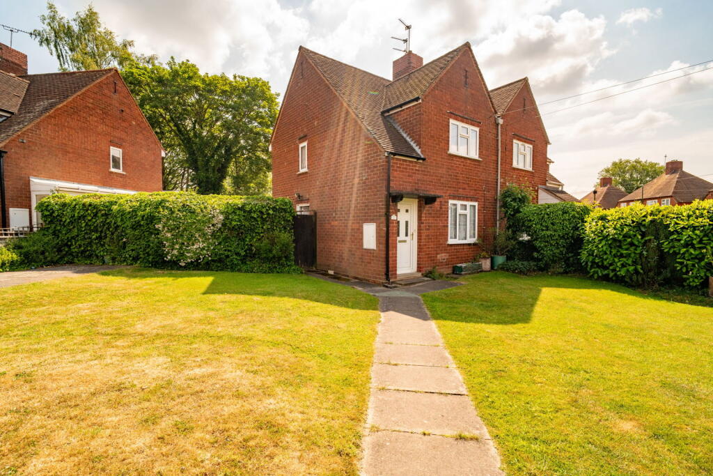 Main image of property: Clinton Road, Shirley, Solihull, B90 4RW