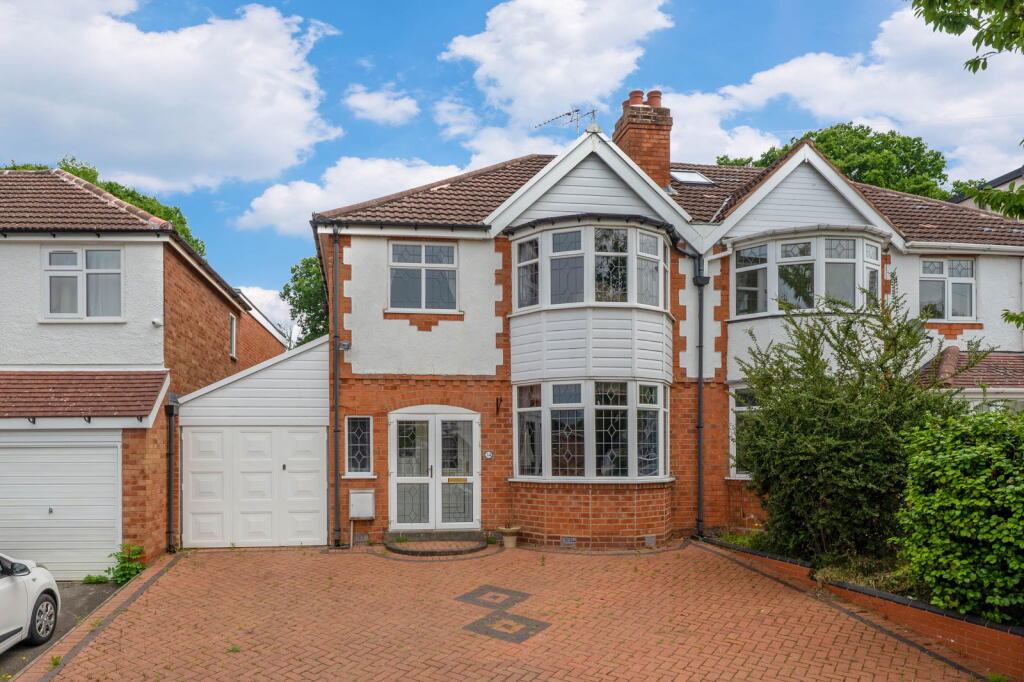 Main image of property: Barton Lodge Road, Birmingham, B28 0RJ