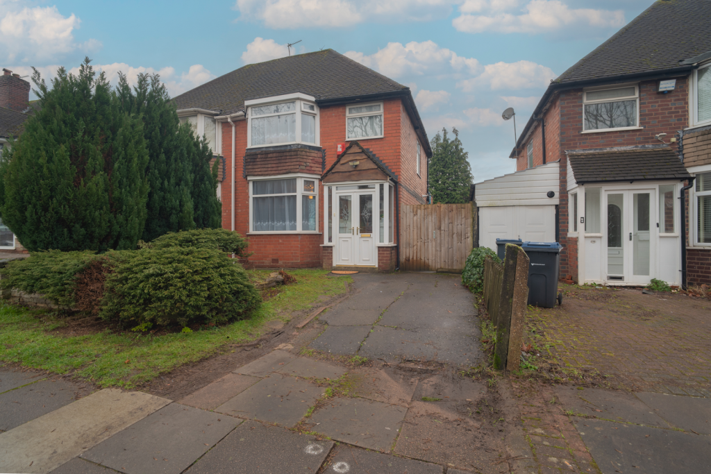 Main image of property: Shirley Road, Hall Green, Birmingham, B28 9LL