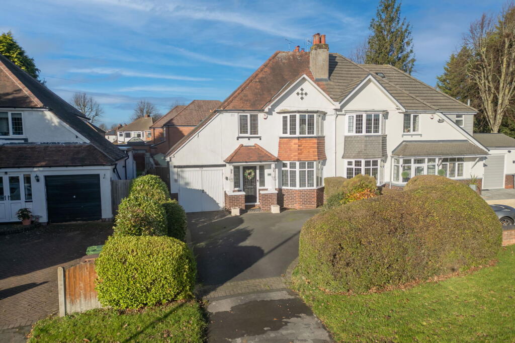 Main image of property: Haslucks Green Road, Shirley, Solihull, B90 2LQ