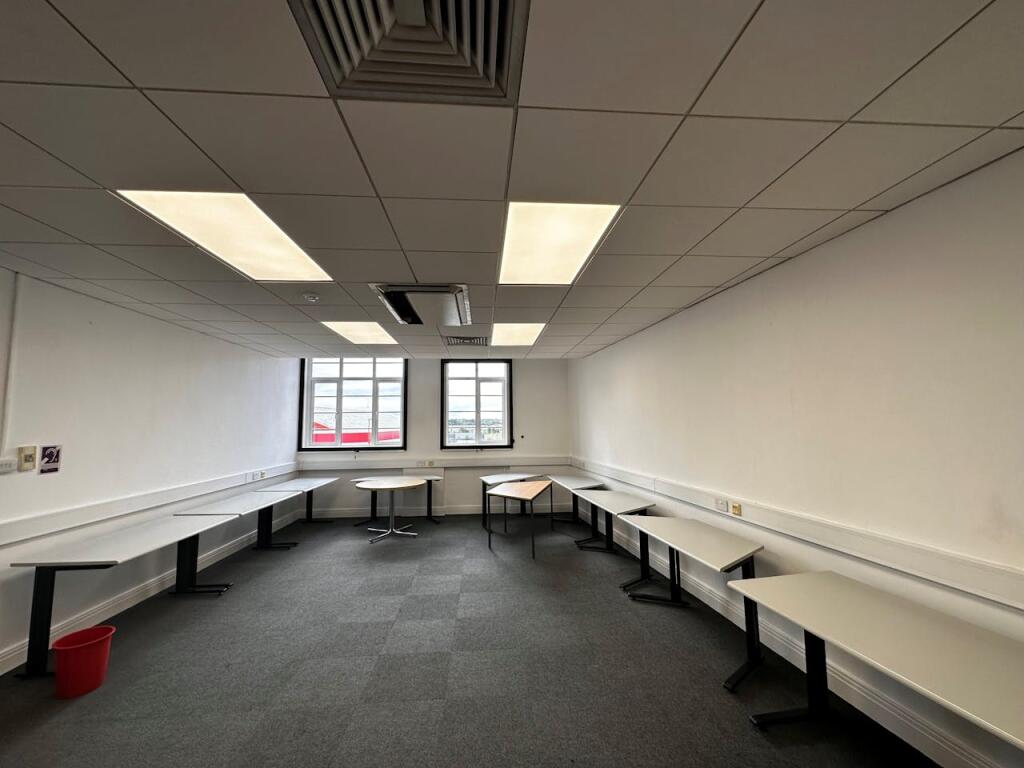 Additional property image - 272 Kings Road, Tyseley, Birmingham, B11 2AB