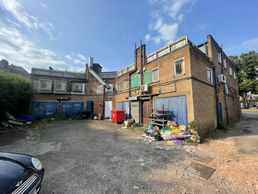 Additional property image - 72-78 School Road and 1058-1066 Yardley Wood Road, Yardley Wood, Birmingham, B14 4JR