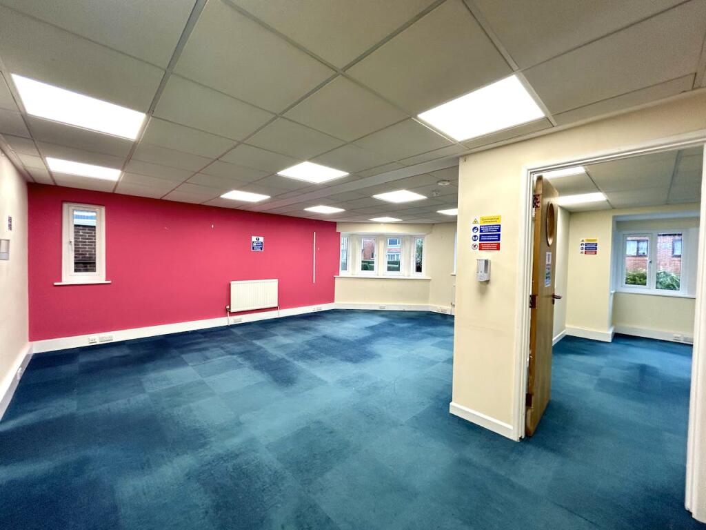 Additional image 3 of 3 Kings Court, The Green, Kings Norton, Birmingham, B38 8SD