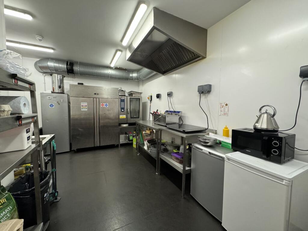 Additional property image - Ground Floor of Metro Building, 150 High Street, West Bromwich, B70 6JJ