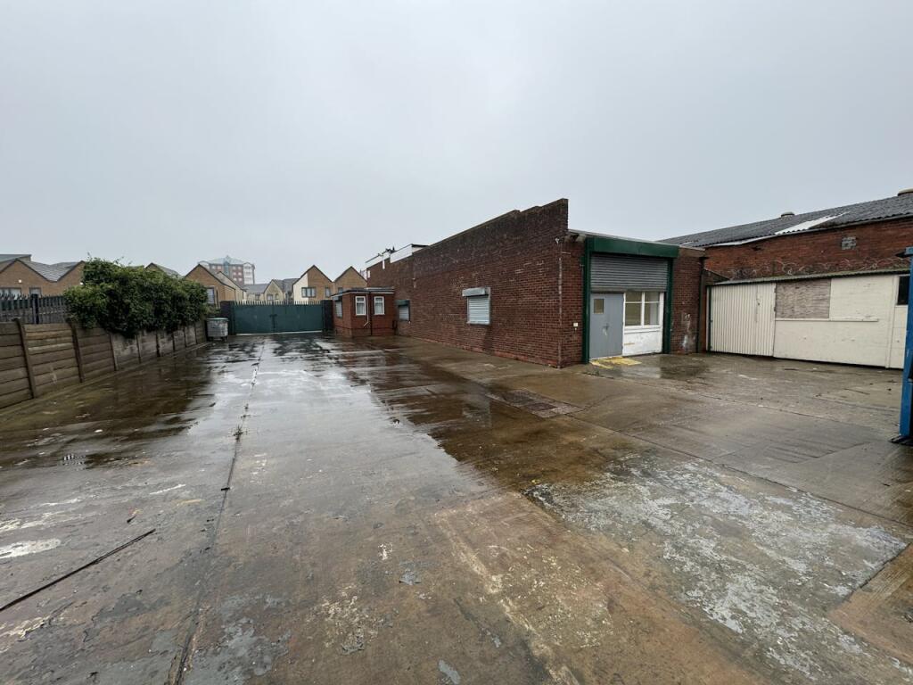 Additional property image - Central House, Lyng Lane, West Bromwich, B70 7RW