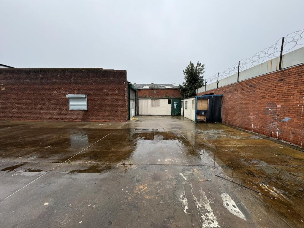 Additional property image - Central House, Lyng Lane, West Bromwich, B70 7RW